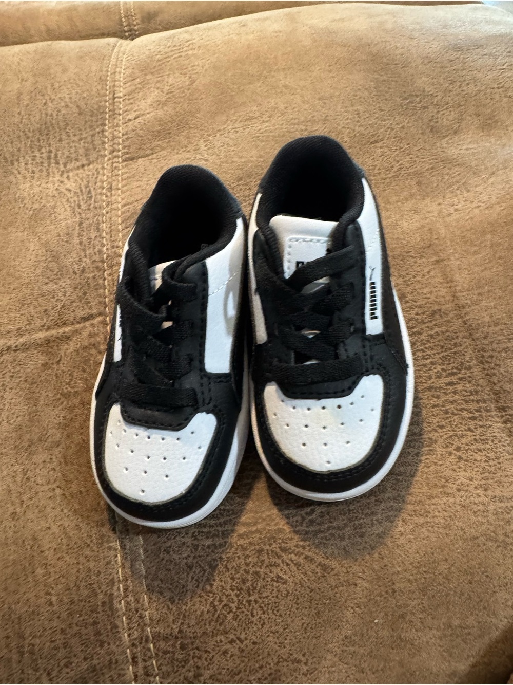 Puma Kids Black and White Low-Top Sneakers